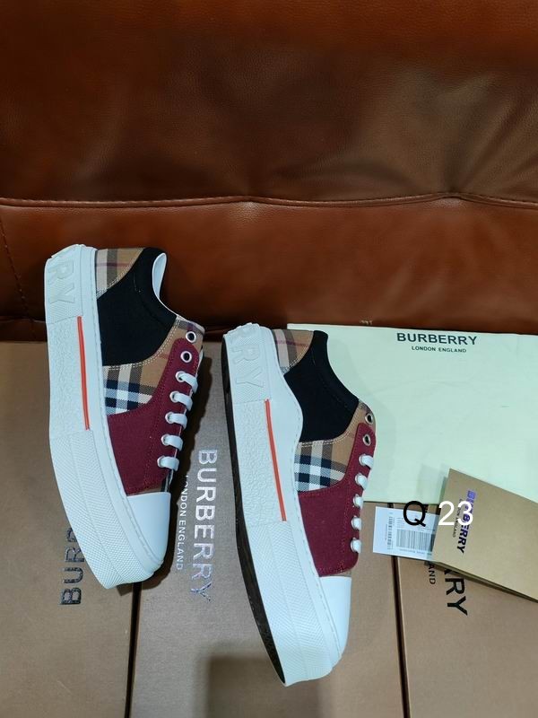 Burberry Men's Shoes 114